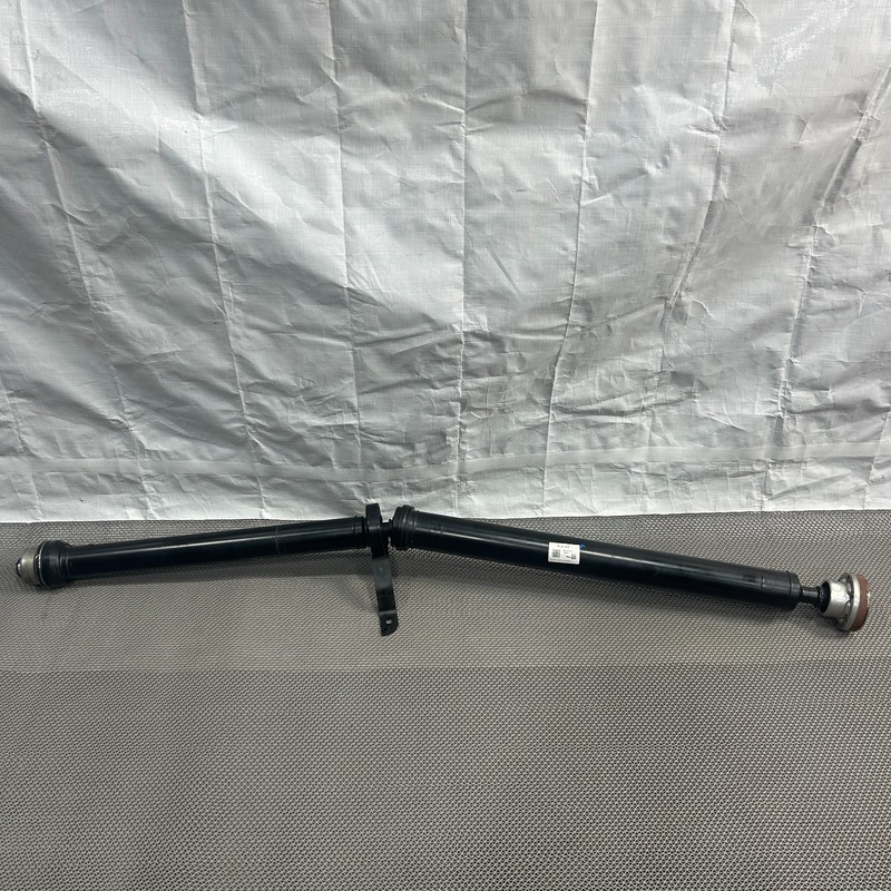 📌 2017–2025 AUDI S4 S5 QUATTRO REAR LOWER PROPELLER DRIVESHAFT ASSEMBLY OEM