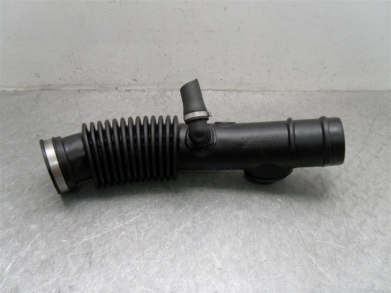 2005 CHEVROLET TRAILBLAZER AIR TUBE OEM 15200796