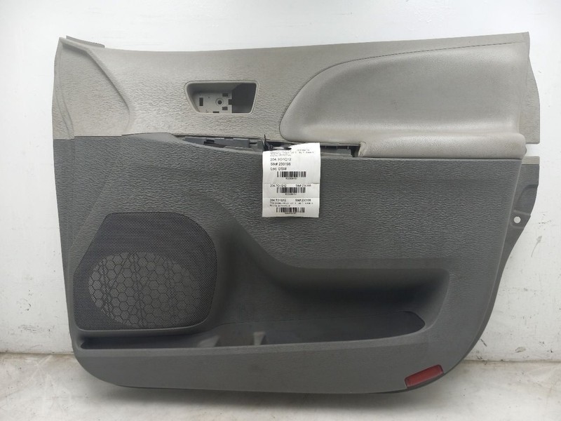 11-14 TOYOTA SIENNA LE PASSENGER SIDE FRONT DOOR TRIM PANEL