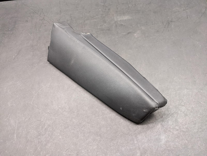 Rear Left Seat Bolster Leather 2018 BMW 430i 52207328471 2017 2019 2020 X
