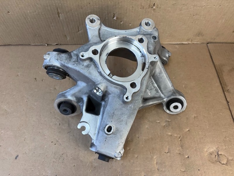 ✅ 2020-2024 Tesla Model Y Rear Left Suspension Knuckle Spindle 1188411-00-G