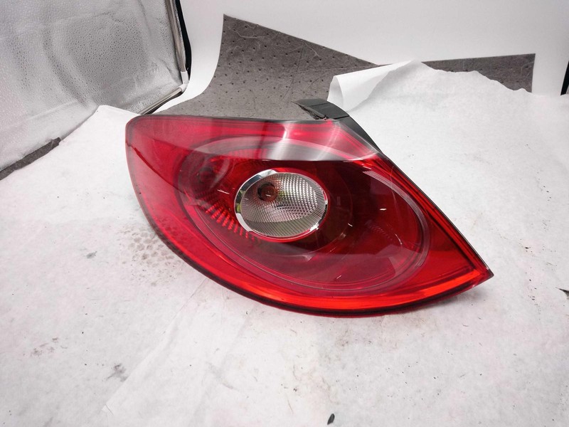 Used Left Tail Light Assembly fits: 2012 Volkswagen Cc quarter panel mounted w/r