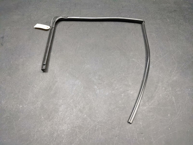 Right Rear Glass Channel Weatherstrip 82330-5EF0A 2020 Nissan Versa 2021