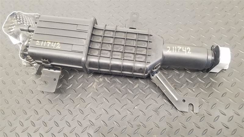 08-16 Chrysler Town & Country Fuel Vapor Canister OEM 5147384AL