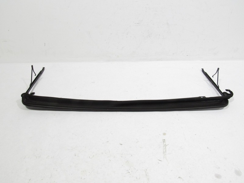 18-23 Kia Stinger GT1 2019 Front Panoramic Roof Sunroof Wind Deflector |