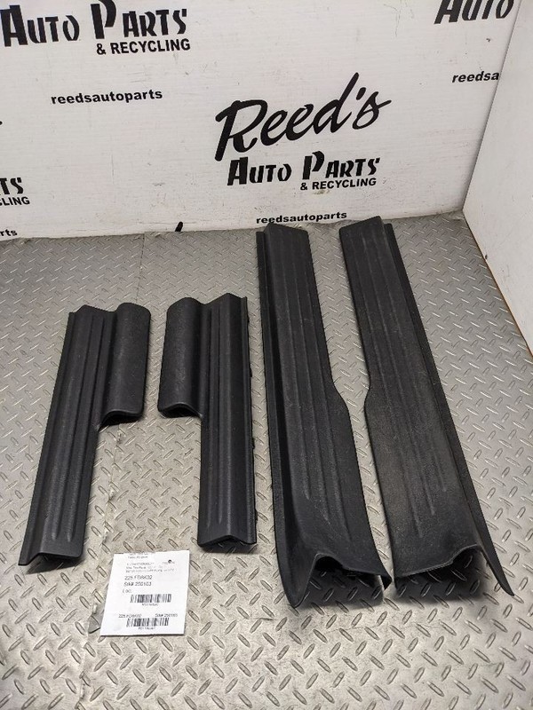 2001-2003 FORD HARLEY DAVIDSON F150 FRONT AND REAR SILL TRIM PANELS TRIM 1190597