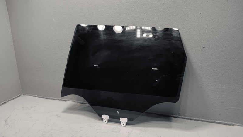 2021 - 2025 NISSAN ROGUE REAR LEFT DRIVER SIDE DOOR WINDOW GLASS OEM