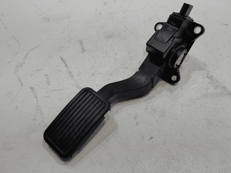 2017-2022 Honda Pilot Gas Pedal Accelerator Throttle Travel Sensor OEM