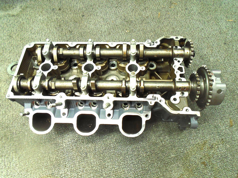 STARBOARD CYLINDER HEAD 11101-98L00 2018 Suzuki Outboard 350 Hp Motor Parts Only