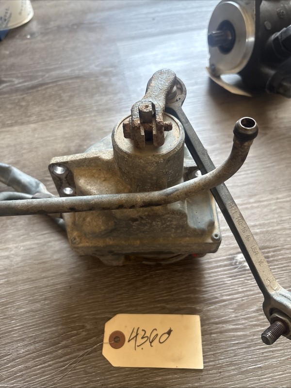 Detroit DD13/DD15 EGR Valve Actuator Missing P/N
