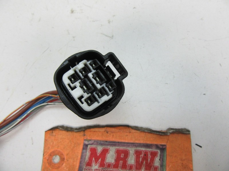 WIRE PLUG CONNECTOR ABS BRAKE PUMP ACTUATOR ACCUMULATOR ANTI LOCK CONTROLLER