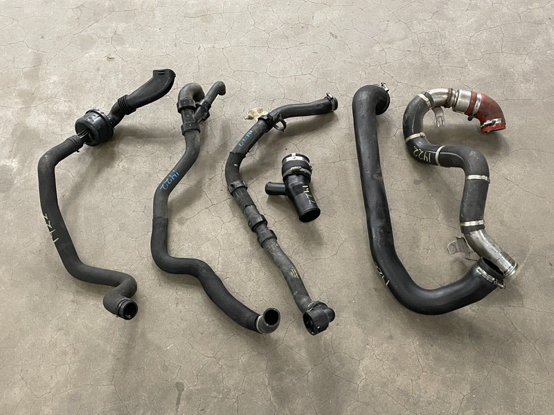 12 13 Land Range Rover Evoque Radiator Coolant Hose Tube Pipe Set 2.0L 1422 OEM
