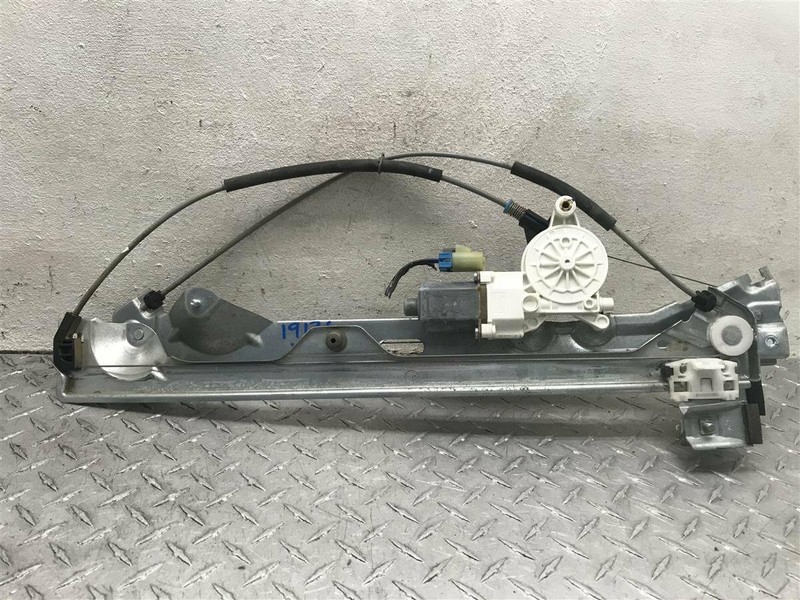 07-13 SILVERADO SIERRA CREW CAB DRIVER REAR ELECTRIC WINDOW REGULATOR 20945140