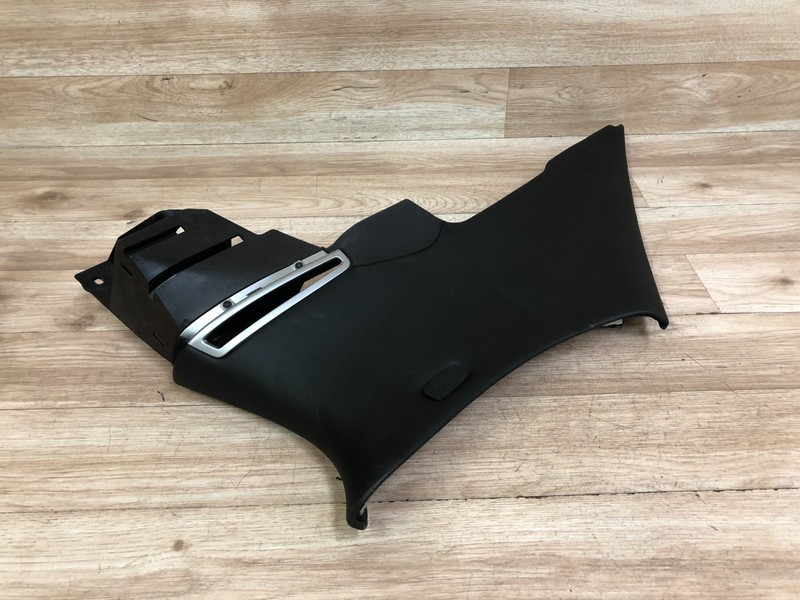 BENTLEY CONTINENTAL FLYING SPUR OEM LEFT SIDE C PILLAR PANEL TRIM COVER 05-13 2