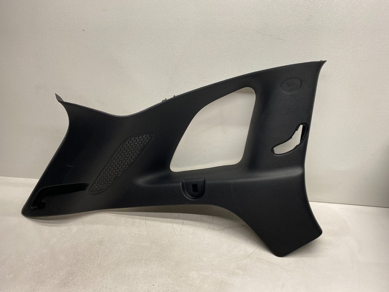 2014-2017 JEEP CHEROKEE LEFT REAR UPPER C PILLAR CARGO AREA TRIM PANEL BLACK OEM