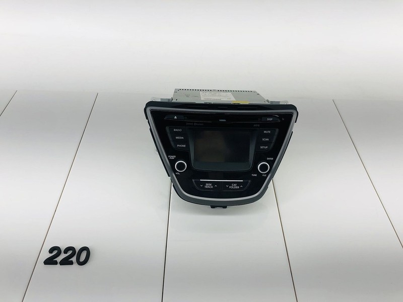 14-16 HYUNDAI ELANTRA FRONT CENTER INSTRUMENT PANEL RADIO RECEIVER MODULE OEM