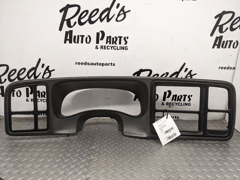 99-02 OEM Silverado Sierra Yukon Tahoe Cluster Dash Trim Radio Bezel GM B1169372