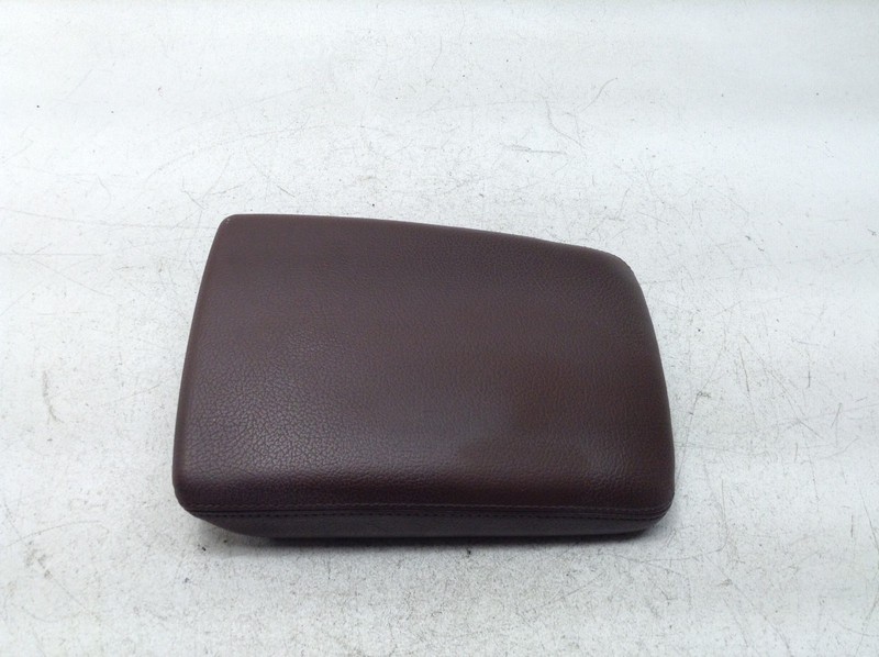 17-19 AUDI A4 CENTER CONSOLE ARMREST COVER LID BROWN OEM