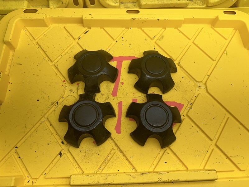 Toyota Rav4 center cap set of 4, 1996-2011, part number 42060, PA66-GF30