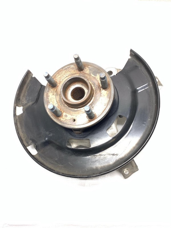2016 Cruze Front LH Driver Spindle Knuckle Bearing Hub Part# 13319480