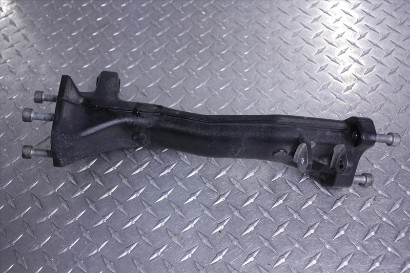 2001 BMW K 1200 RS FRAME CROSS MEMBER BRACE BAR BRACKET OEM K1200 01