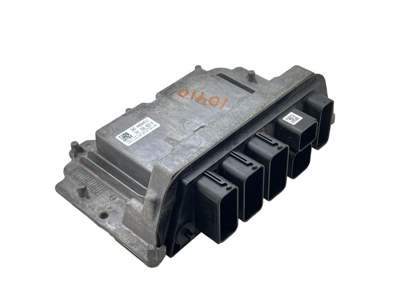 2016-2017 BMW X1 Engine Control Module