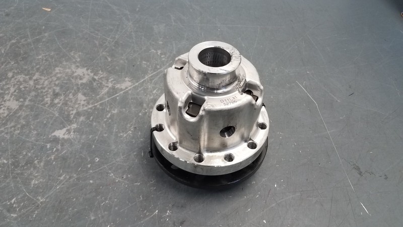 Lamborghini Aventador OEM Rear Differential Carrier #7620 B5