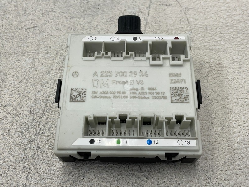 23 24 25 Mercedes EQS450 SUV X296 Front Left Driver Door Control Module 1627 OEM
