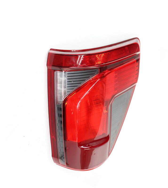 OEM Right Side Halogen Tail Lamp For Ford F150 RL34-13B504-BB Lens Chip, Crack