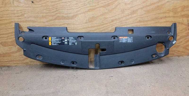 2011 2012 2013 2014 Chevrolet Volt Upper Radiator Support Cover Sight Shield OEM