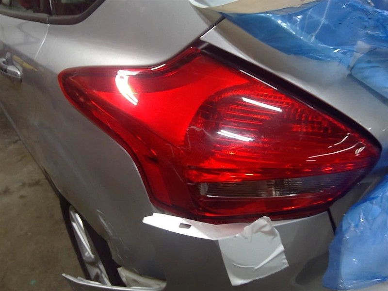 Driver Left Tail Light Hatchback Incandescent Fits 15-18 FOCUS 1741105
