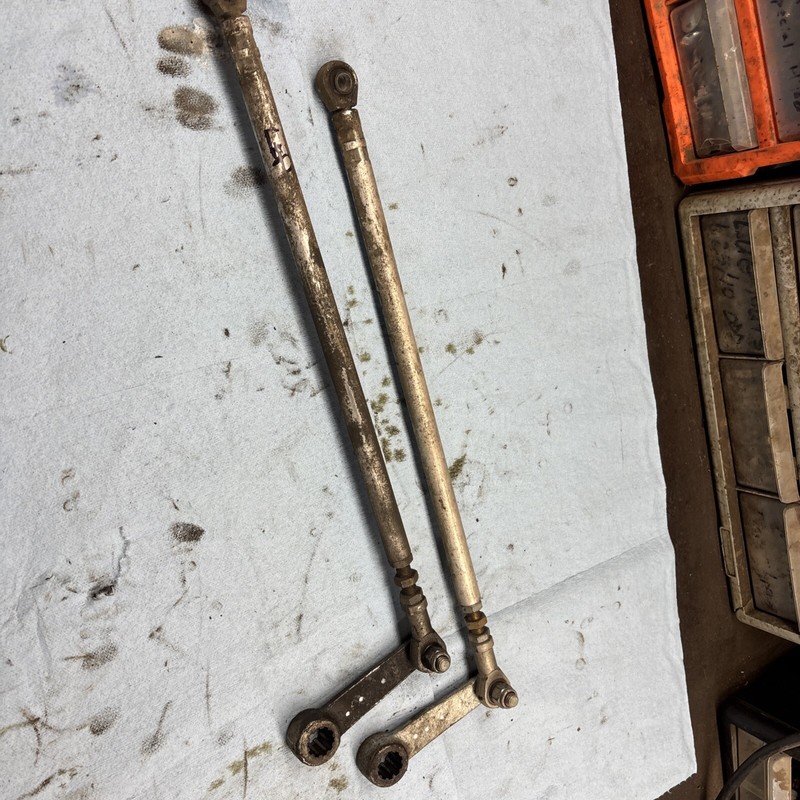 1981 Arctic Cat El Tigre 5000 500cc F/AVintage Snowmobile steering rod ends