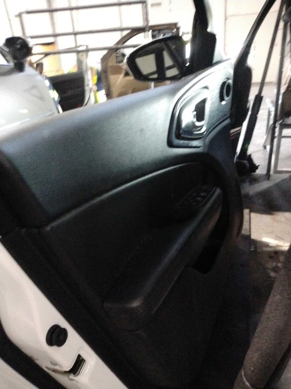 2016 Chrysler 200 Left Front Door White OEM 634025 75K Miles