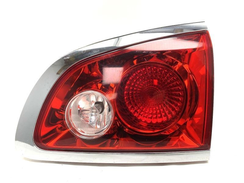 Right Passenger Side Lid Mounted Tail Light Fits 2008-2012 Buick Enclave 84150