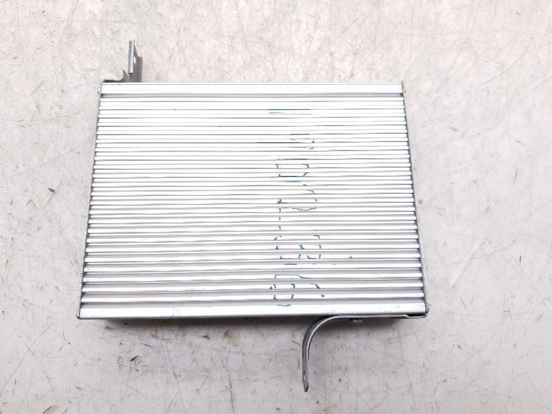 95-99 TOYOTA AVALON RADIO/STEREO AUDIO AMPLIFIER UNIT ASSEMBLY