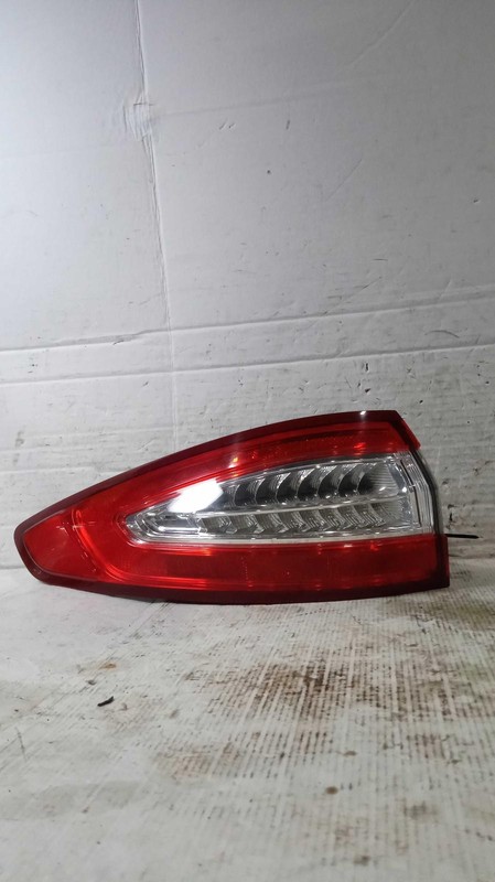2014 Ford Fusion Left Tail Light Assembly Black 175K Miles OEM Replacement