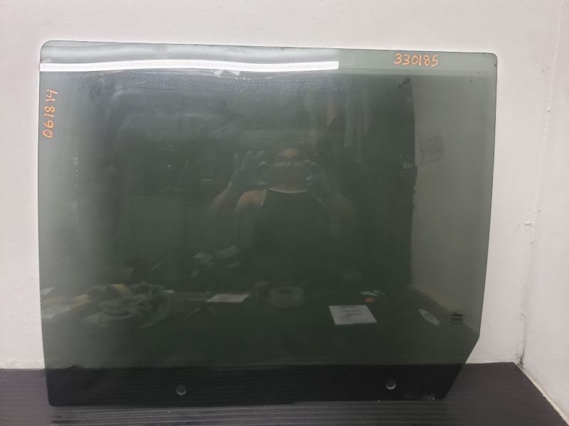 09-19 Ford Flex Rear Left Driver Door Glass Factory Black OEM 8A8Z-7425713-A