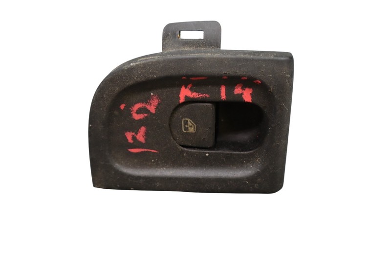 03-13 Maserati Quattroporte M139 Rear Right Side Window Control Switch OEM