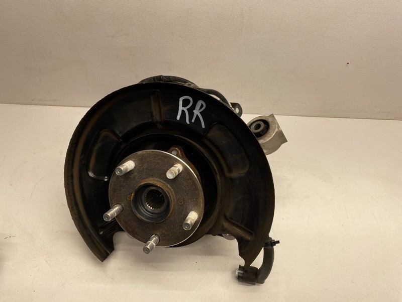 2020-2025 SUBARU LEGACY 2.5L AWD RIGHT REAR HUB SPINDLE KNUCKLE BEARNG ASSEMBLY
