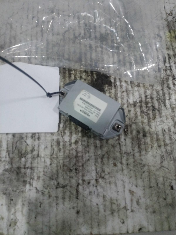 2018 Honda Clarity Telematics Interface Module OEM Silver 39770TRWA51 Used