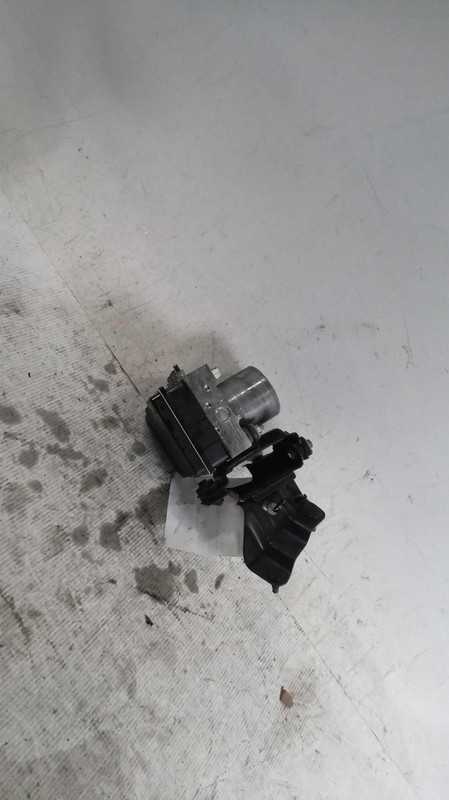 2017 INFINITI QX50 ABS Pump & Motor Assembly OEM 113K Grey 476606WA0C