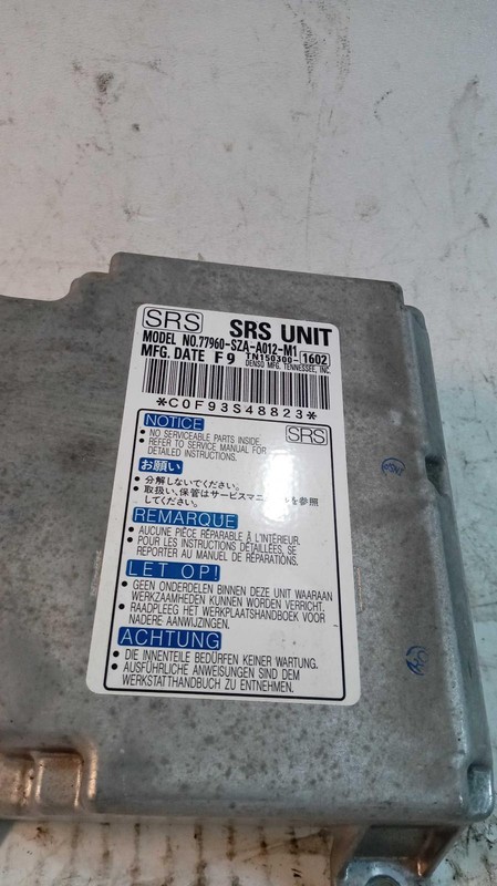 Used Air Bag Module fits: 2010 Honda Pilot Air Bag center dash Grade A