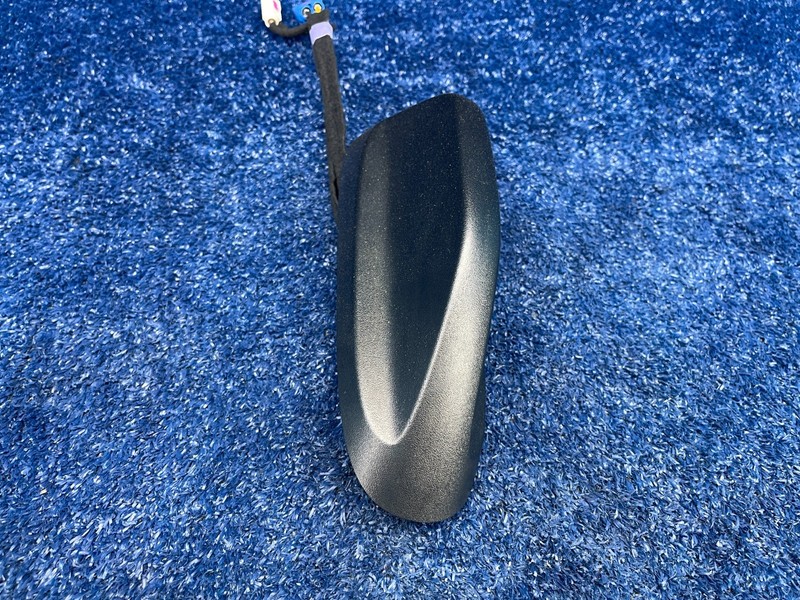 2025-2026 RAM 1500 Big Horn Roof Shark Fin Radio Antenna OEM 68475114AA