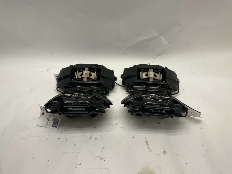 2005-2007 MASERATI COUPE GT CALIPER SET BLACK BREMBO OEM FRONT BACK