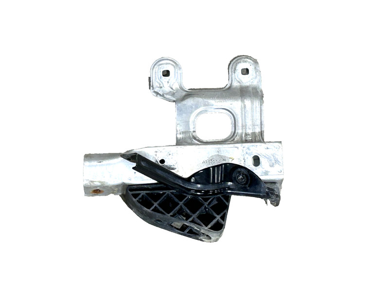 2013-2015 BMW 328i 335i F30 LOWER BUMPER MOUNT BRACKET LEFT OEM #A0.06