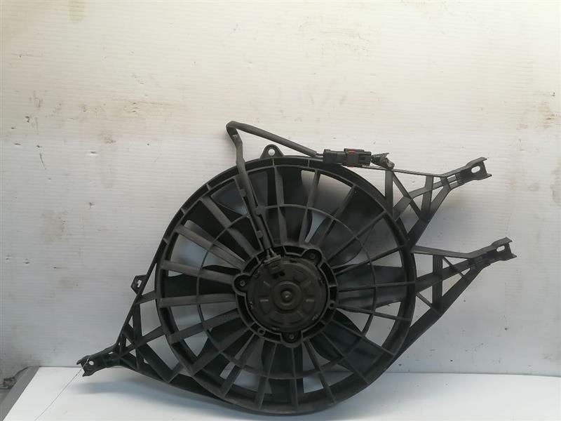 Radiator Fan Motor Fan Assembly Fits 00-04 DAKOTA 1318657