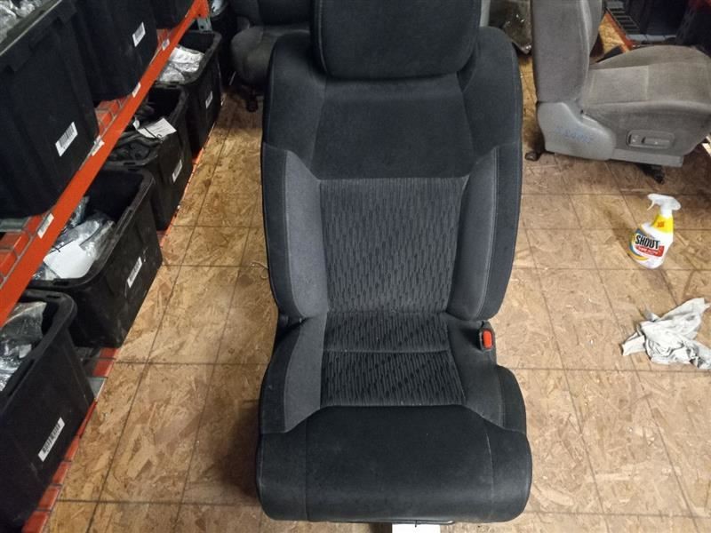 14-19 TOYOTA TUNDRA SR5 EXTENDED CAB PASSENGER SIDE FRONT BLACK FC20 CLOTH SEAT