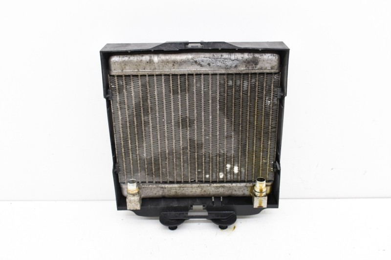 2011 BMW F01 750i Front Right Passenger Auxiliary Oil Cooler Radiator OEM KW71