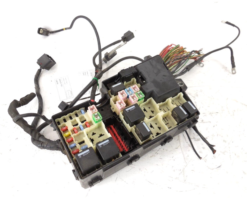 Volvo C30 Engine Relay Fuse Box OEM 2008-2010
