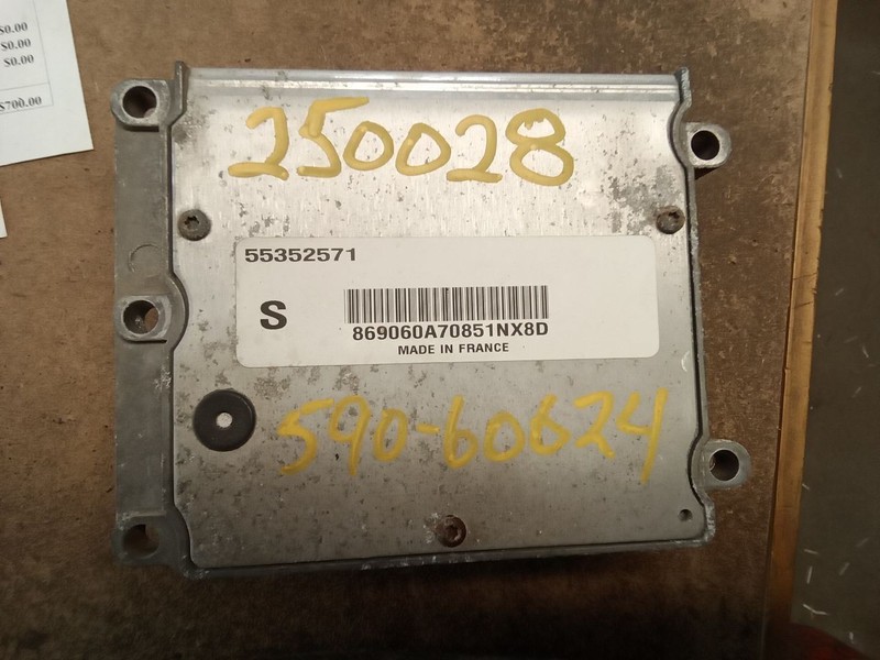 Engine ECM Electronic Control Module Engine Mounted Fits 03-06 SAAB 9-3 579458